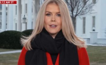 Federal office workers amid buyout discussions